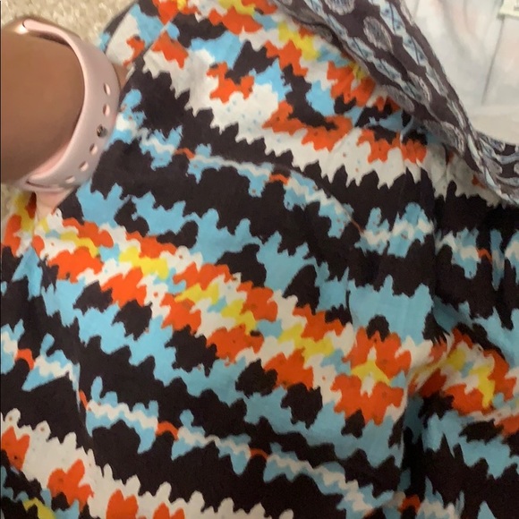 Flouncy, colorful mini skirt - Picture 4 of 4